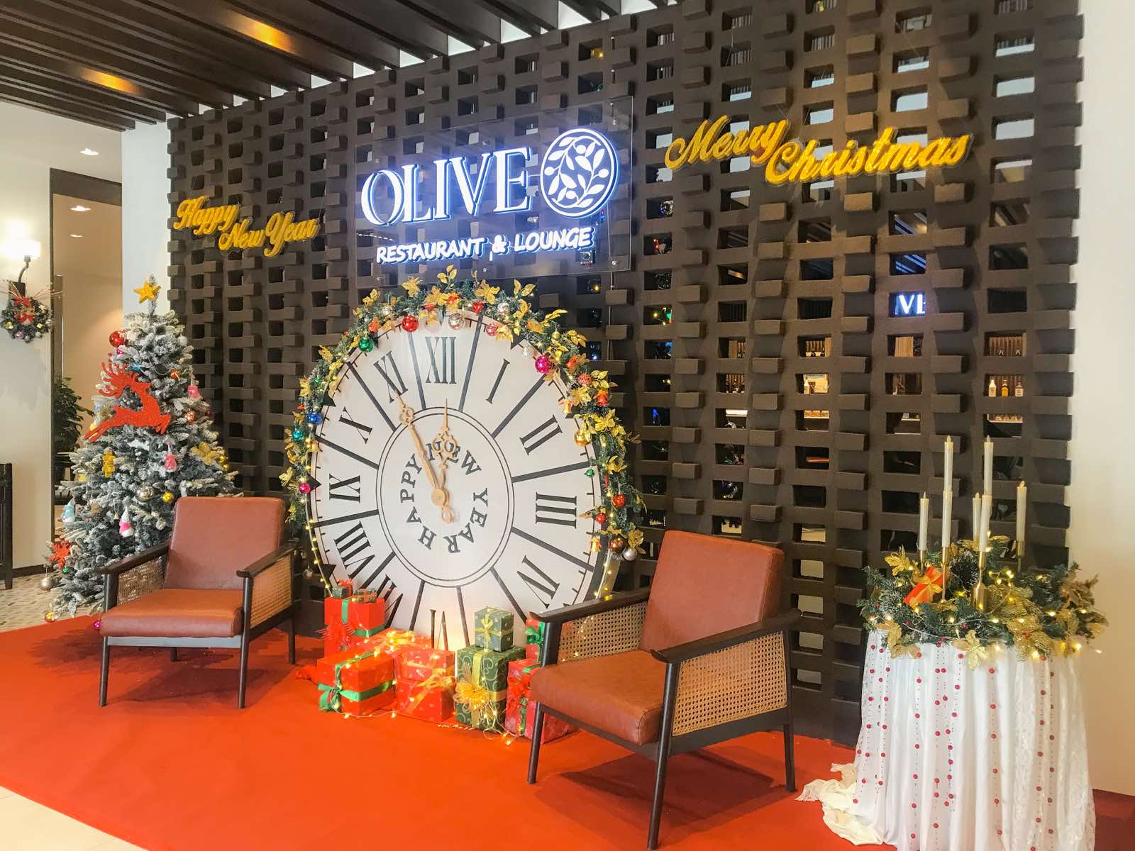 Christmas Party DEC 2022 Olive Restaurant